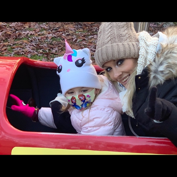 Meet your Posher, Christine - Picture 10 of 16